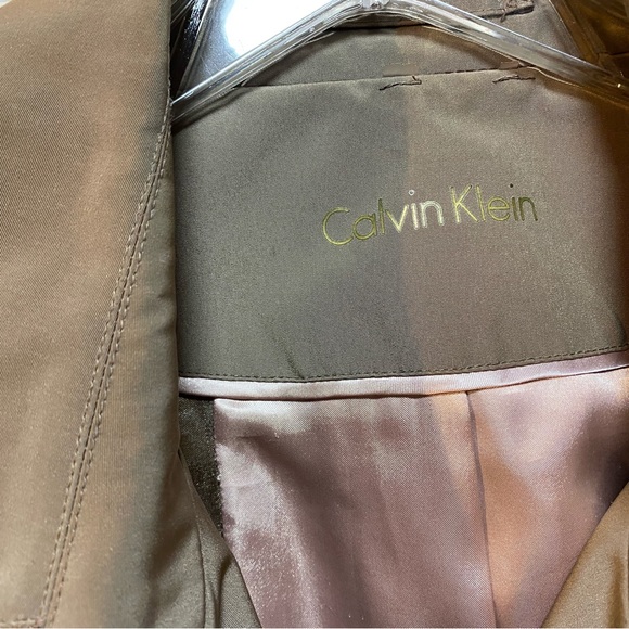 Belted Calvin Klein trench coat.  Tan.  Great shape. - Picture 2 of 14